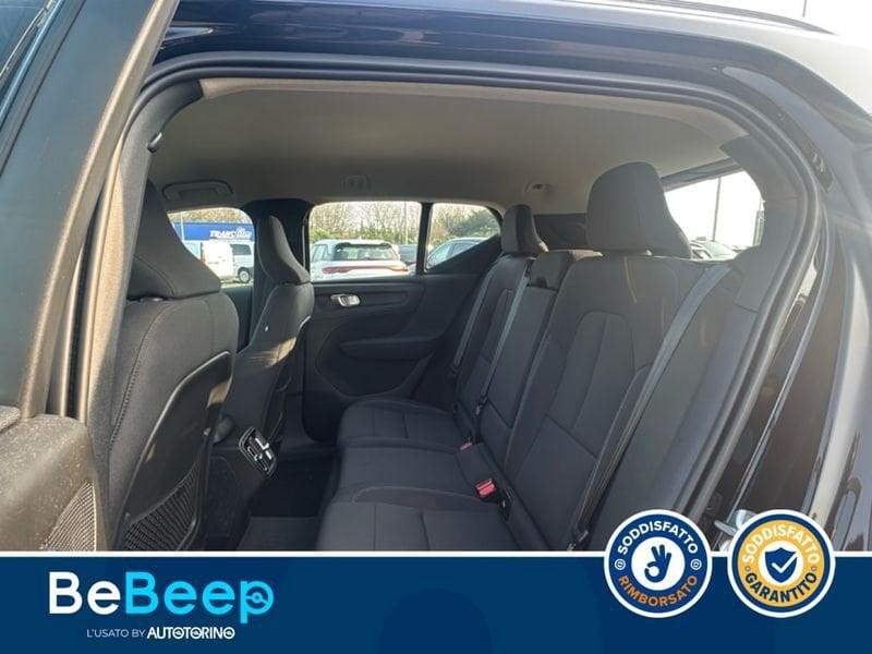 Volvo XC40 1.5 T2 MOMENTUM AUTO MY21