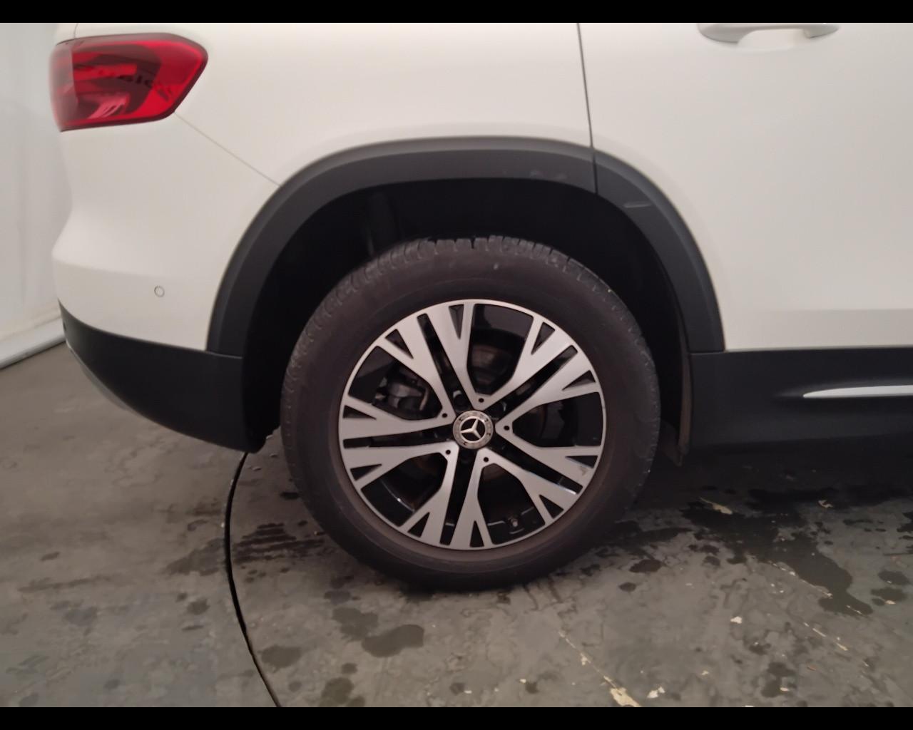 Mercedes-Benz GLB - X247 2023 - GLB 180 d Progressive Advanced auto