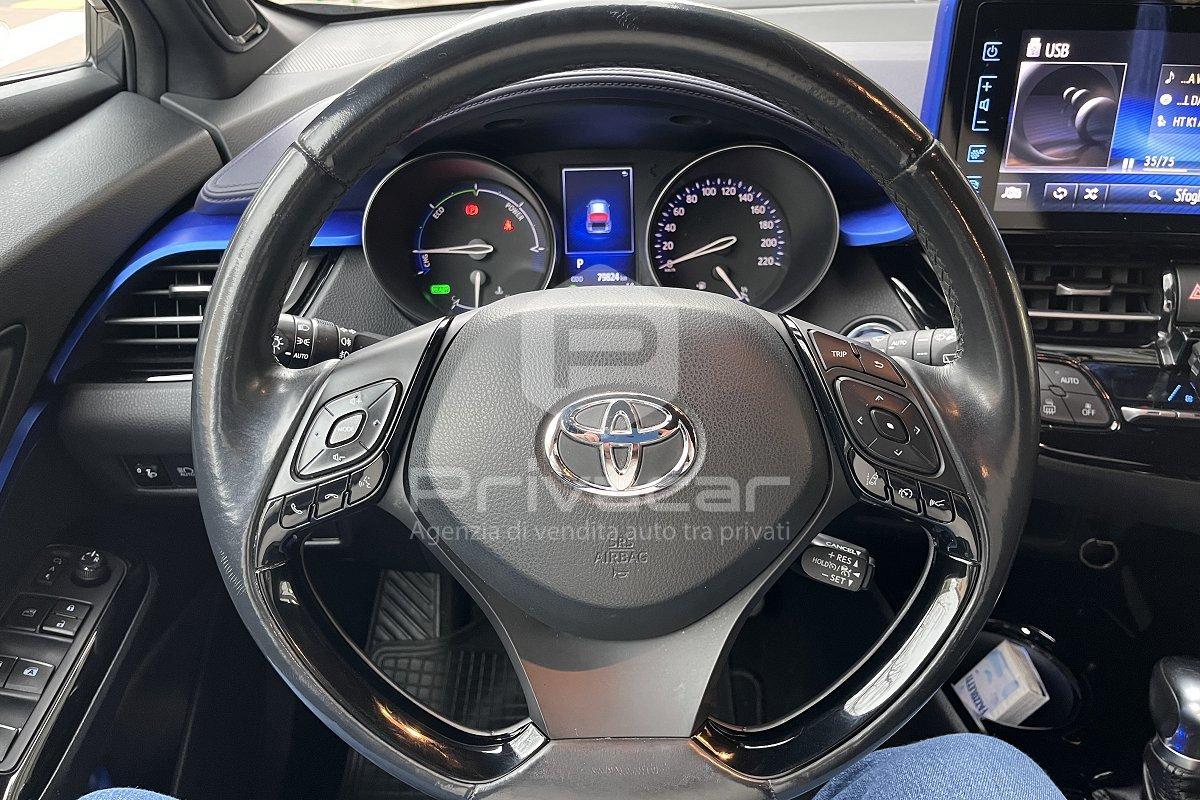 TOYOTA C-HR 1.8 Hybrid E-CVT Lounge