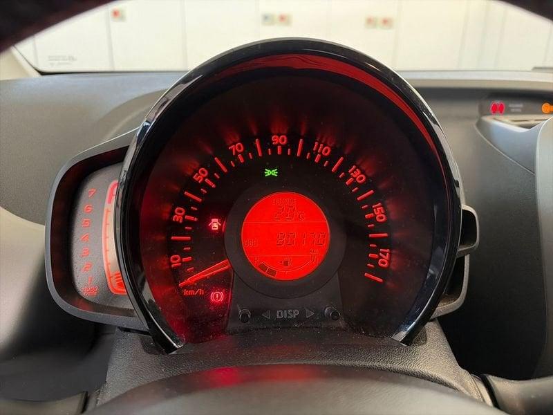 Toyota Aygo 5 Porte 1.0 VVT-i x-play my15