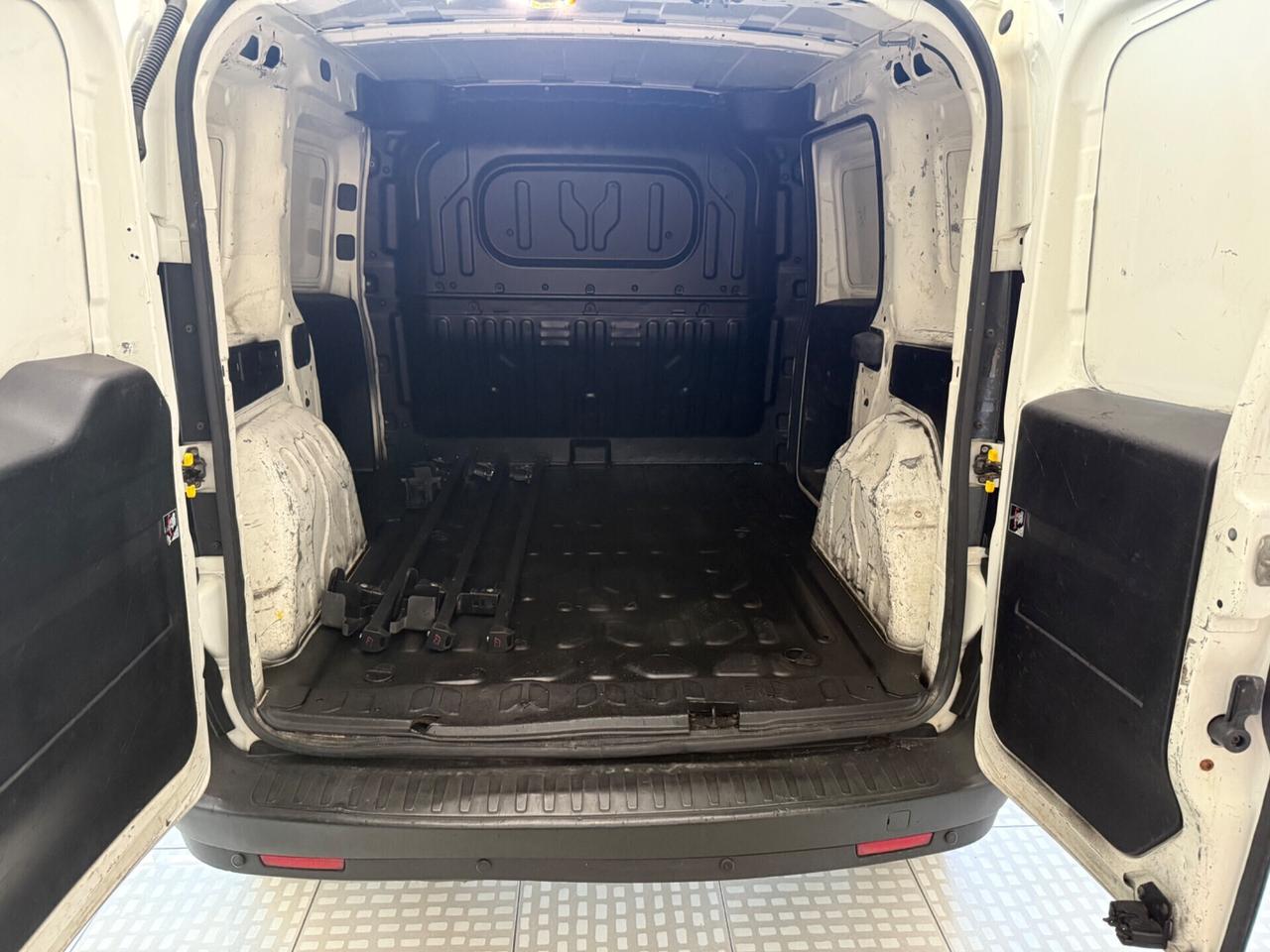Fiat Doblo Doblò 1.4 T-Jet Natural Power PC-TN Cargo Lamierato SX