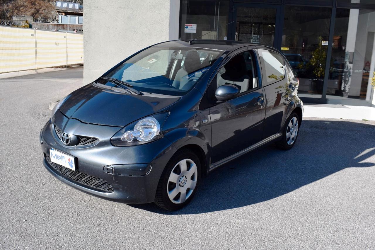 Toyota Aygo 1.0 68cv 5p