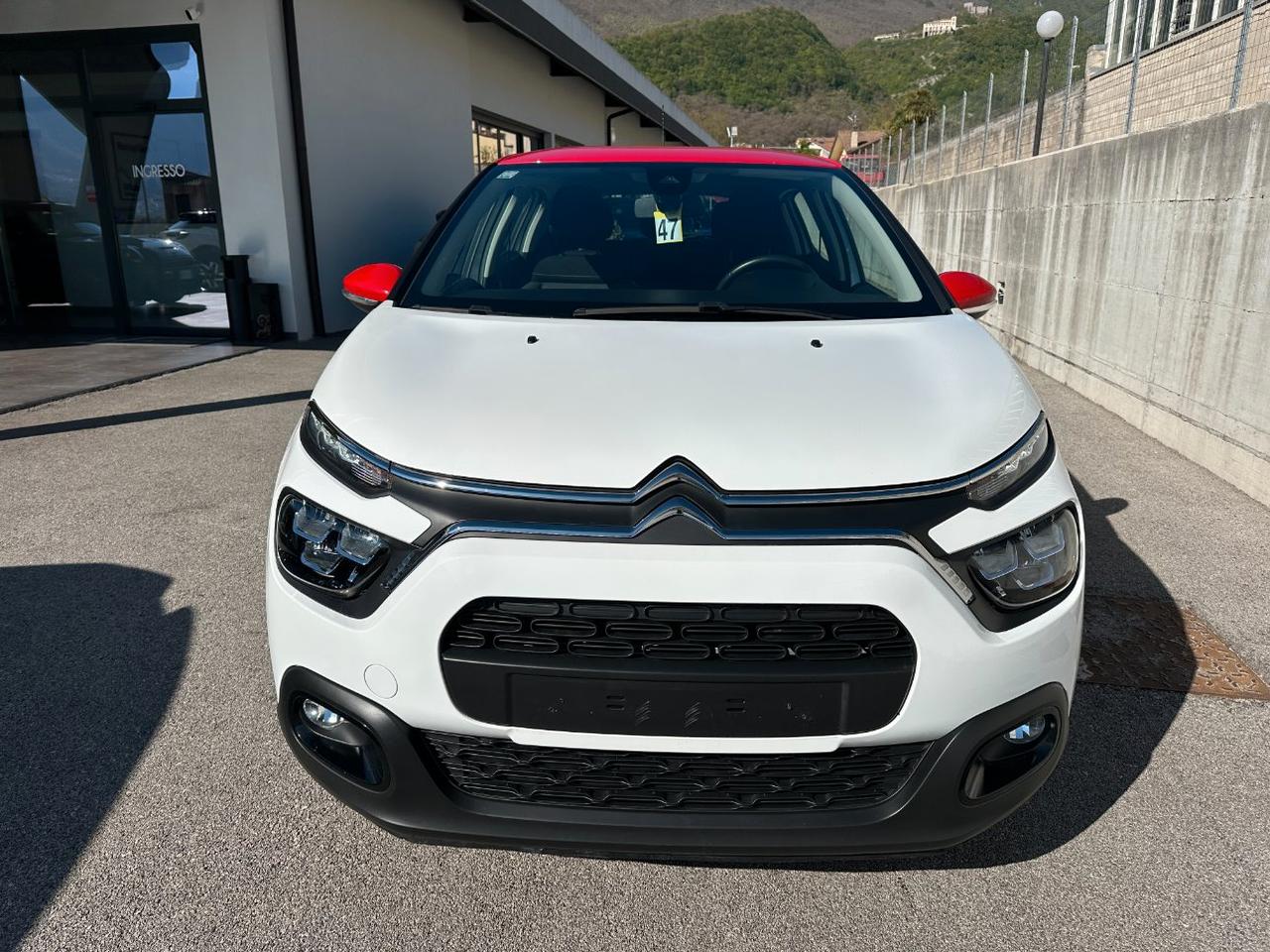 Citroen C3 1.2 puretech Shine s&s 83cv