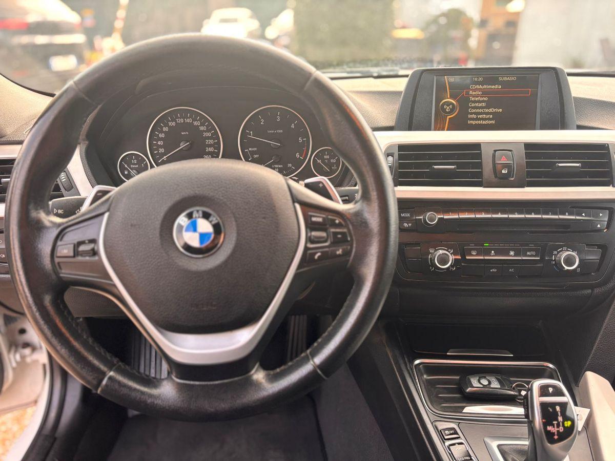 BMW - Serie 3 - 320d xDrive