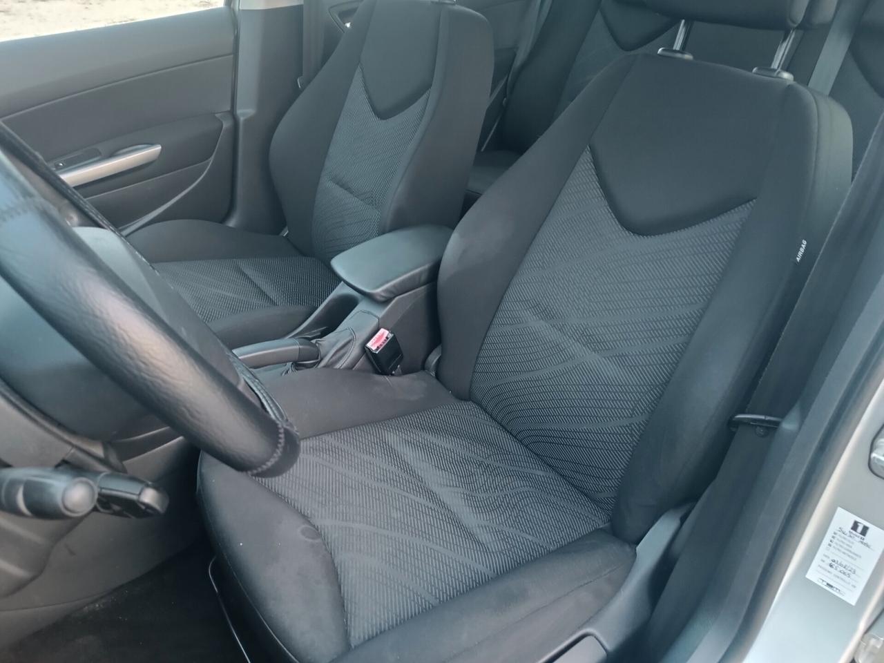 Peugeot 308 1.6 diesel garanzia