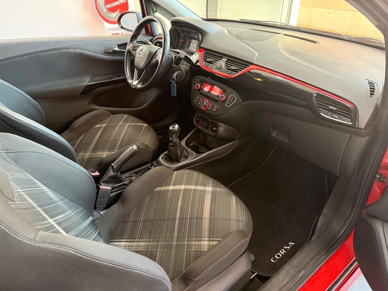 Opel Corsa 1.3 CDTI ecoFLEX 95CV Start&Stop Coupé b-Color