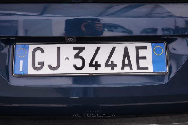 PEUGEOT 3008 Hybrid 225 e-EAT8 GT