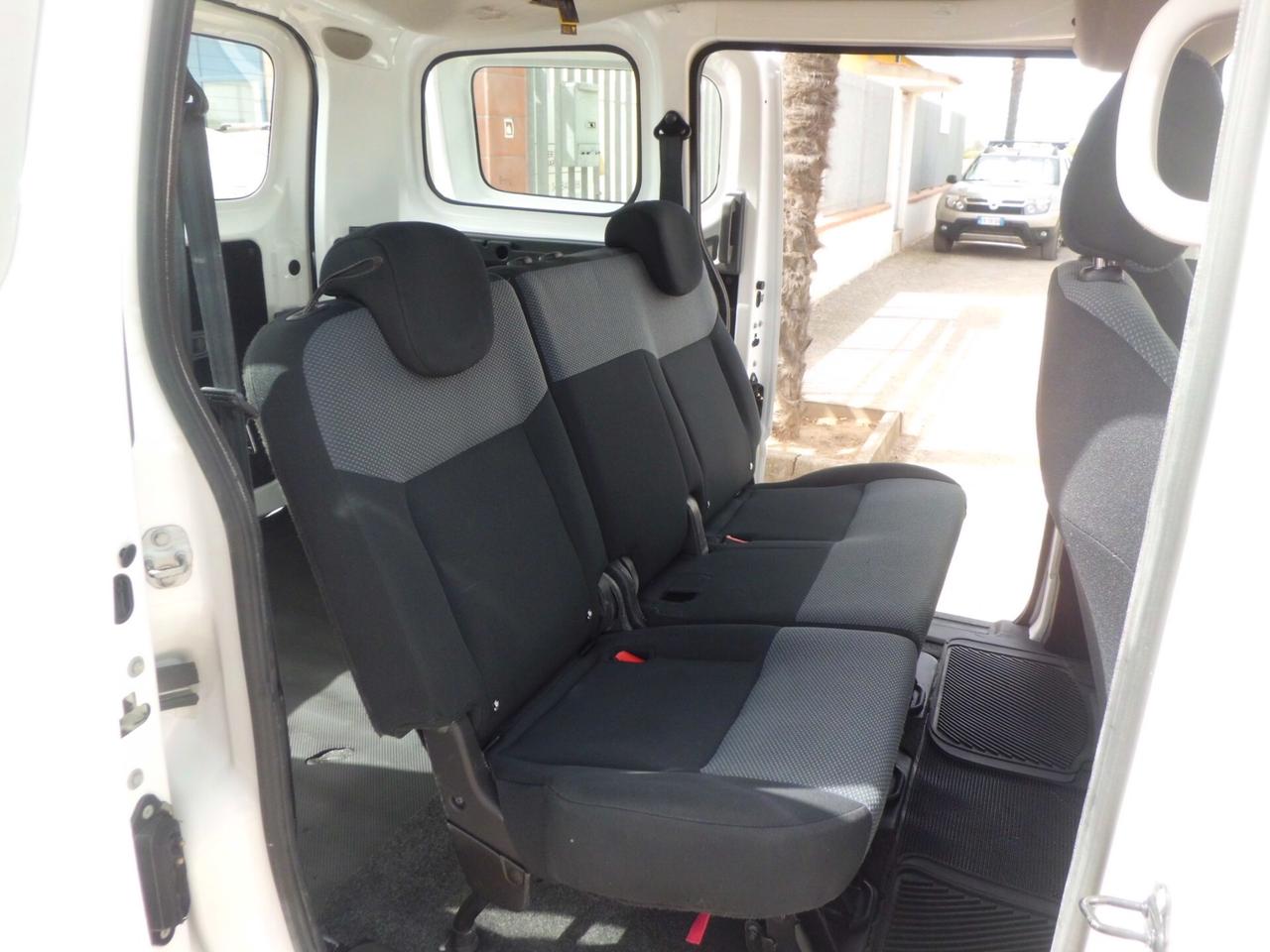 Nissan NV200 1.5 dCi 110CV Bus