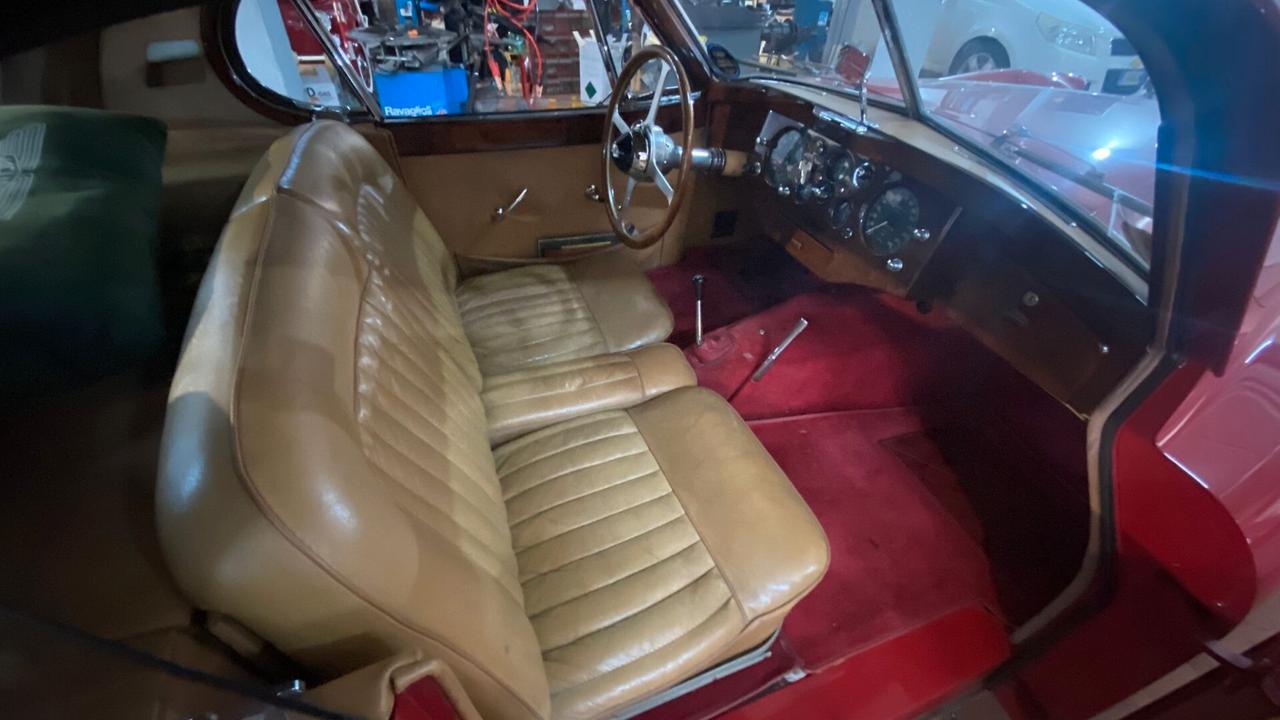 Jaguar XK 120