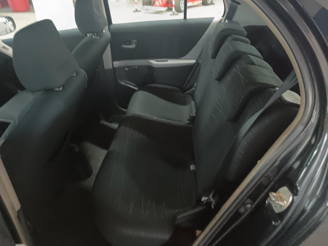 Toyota Yaris 1.4 D cambio automatico