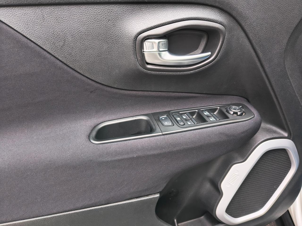 JEEP RENAGADE LIMITED 1.6 DIESEL UNICOPROPRIETARIO 2015