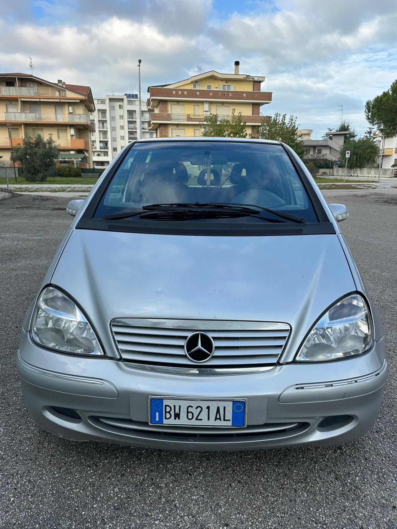 Mercedes-benz classe A 170 2003