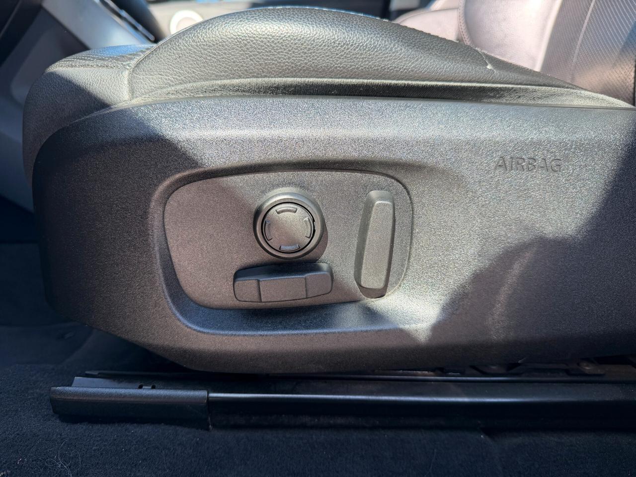 RANGE ROVER EVOQUE 2017 2.0 DIESEL 150 CV *TAGLIANDATA