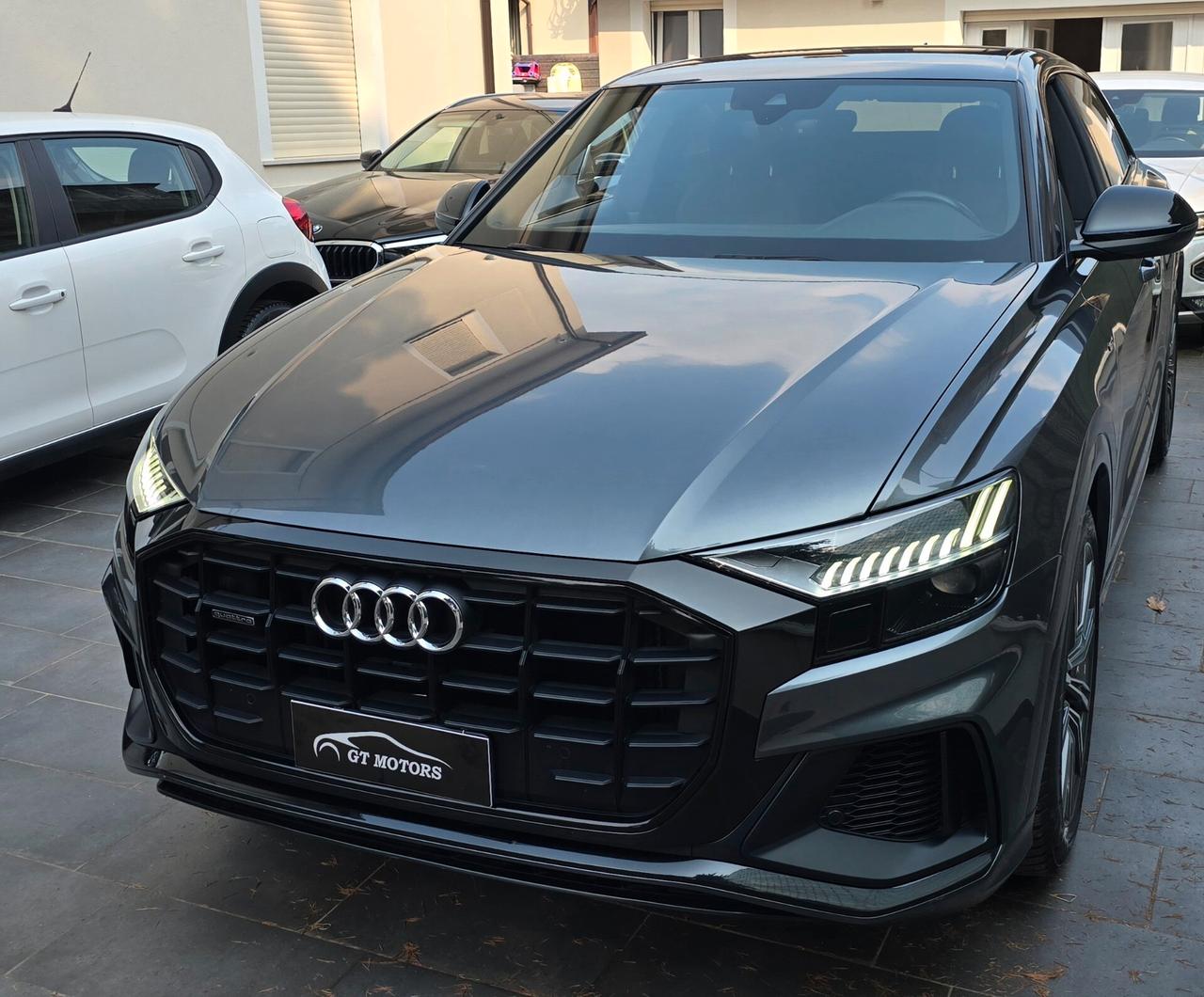 Audi Q8 50 TDI 286 CV quattro tiptronic Sport