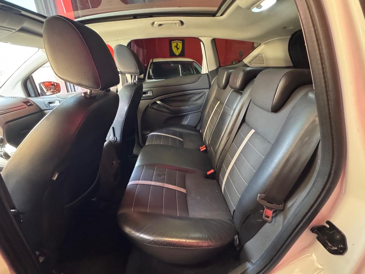 Ford Kuga 2.0 TDCi 163 CV 4WD Powersh.Titanium DPF