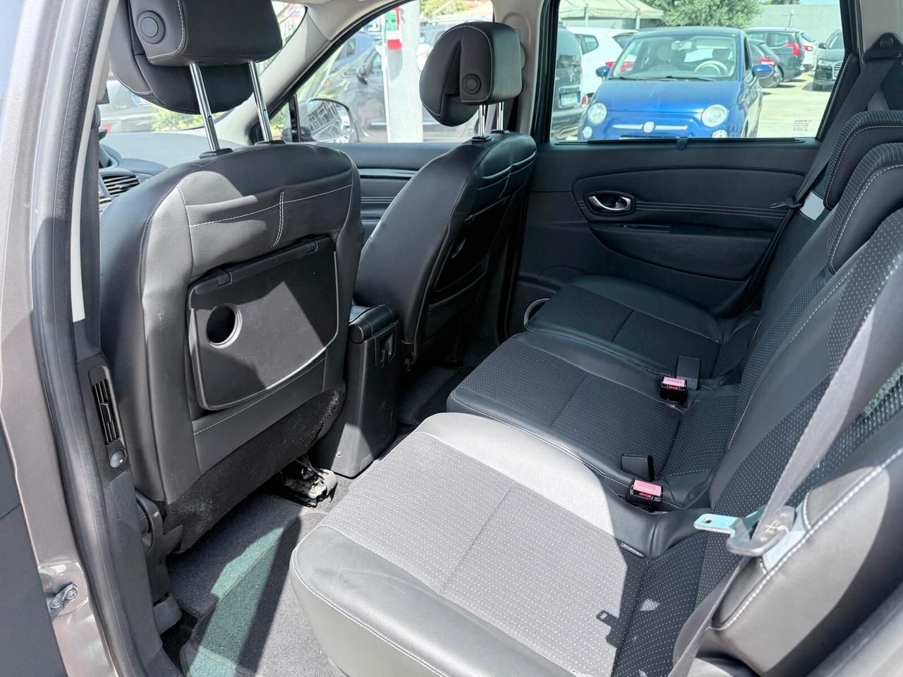 Renault Scenic Scénic X-Mod 1.5 dCi 110CV Luxe