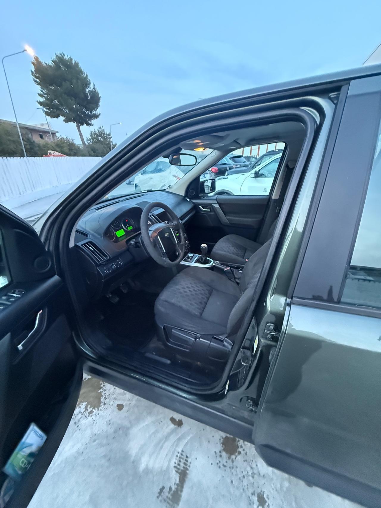 Land Rover Freelander 2.2 TD4 S.W. SE