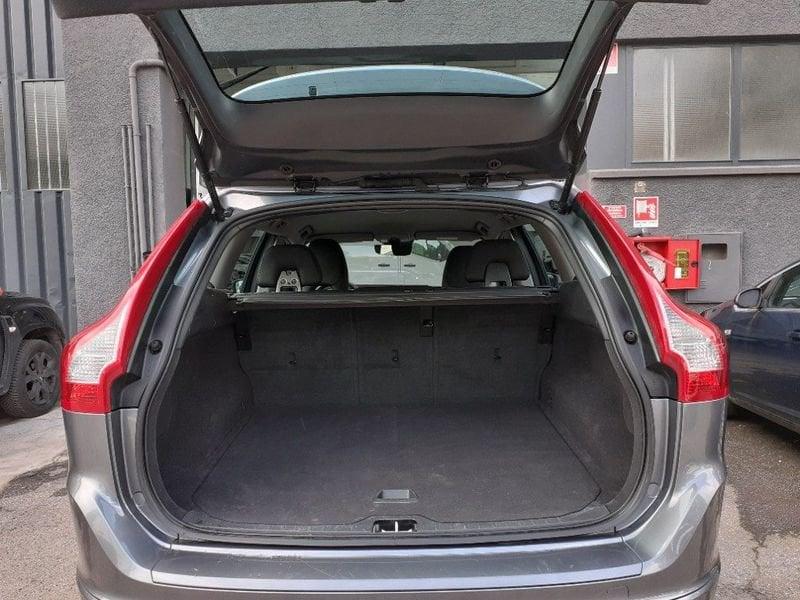 Volvo XC60 D4 AWD Geartronic 1°PROP - GARANZIA - KM CERTIFIC