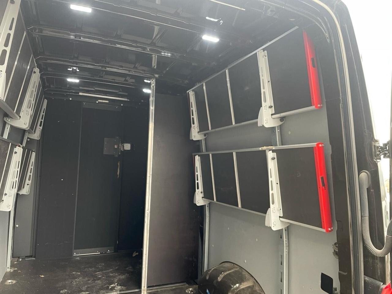 Volkswagen Crafter 30 2.0 Diesel Neopatentati