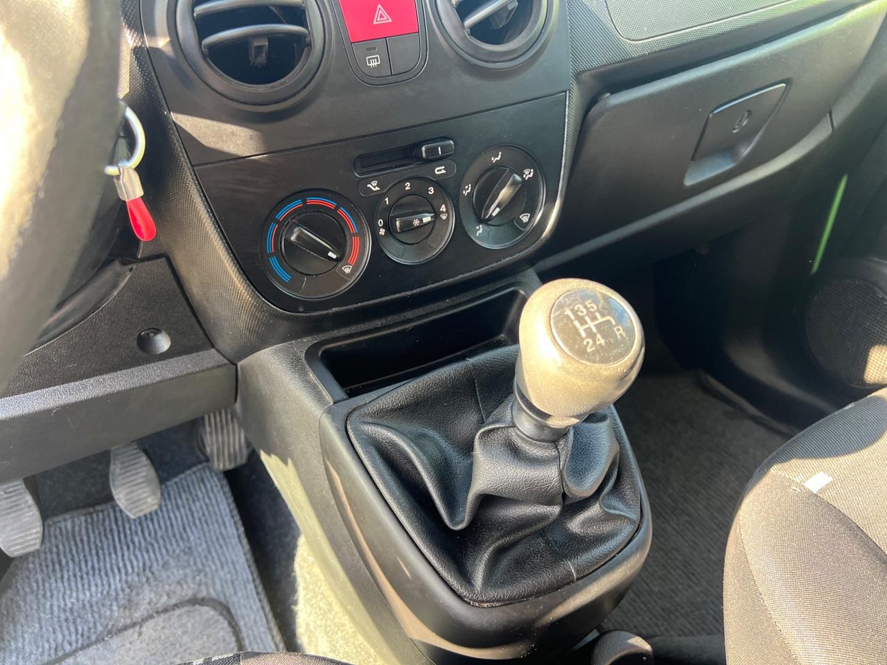 Fiat Qubo 1.4 8V 77 CV BENZINA METANO PERMUTE RATE GARANZIA