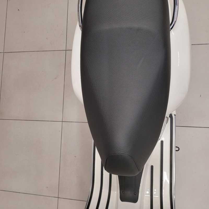 Vespa GTS 300 - 2012