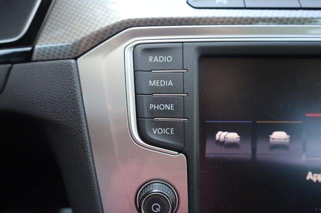 VOLKSWAGEN Passat Alltrack 2.0 BiTDI 240CV 4MOTION DSG Executive LED Pelle E6