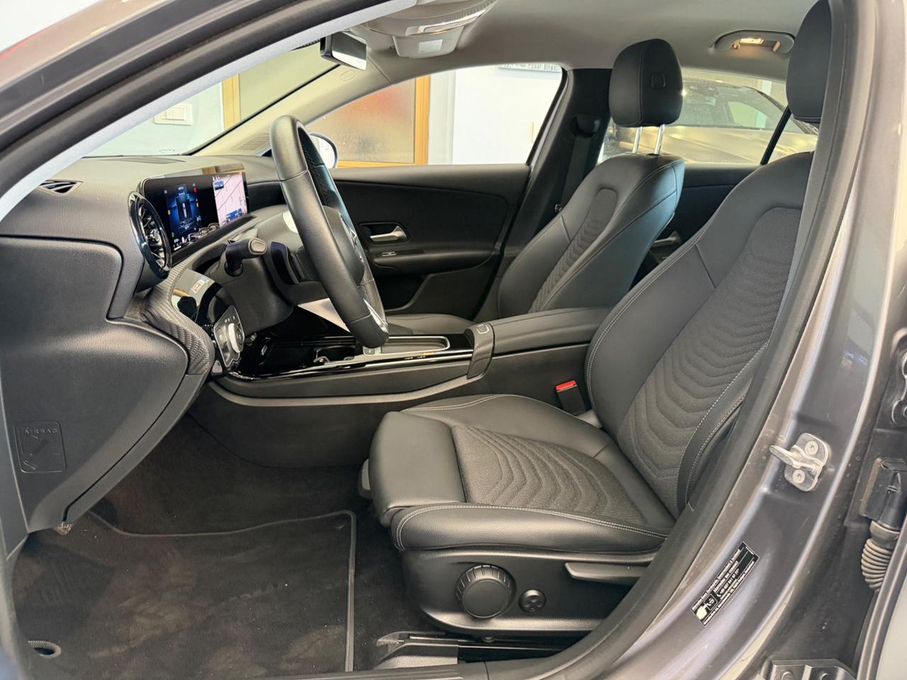 A 180 d Automatic AMG Line Premium