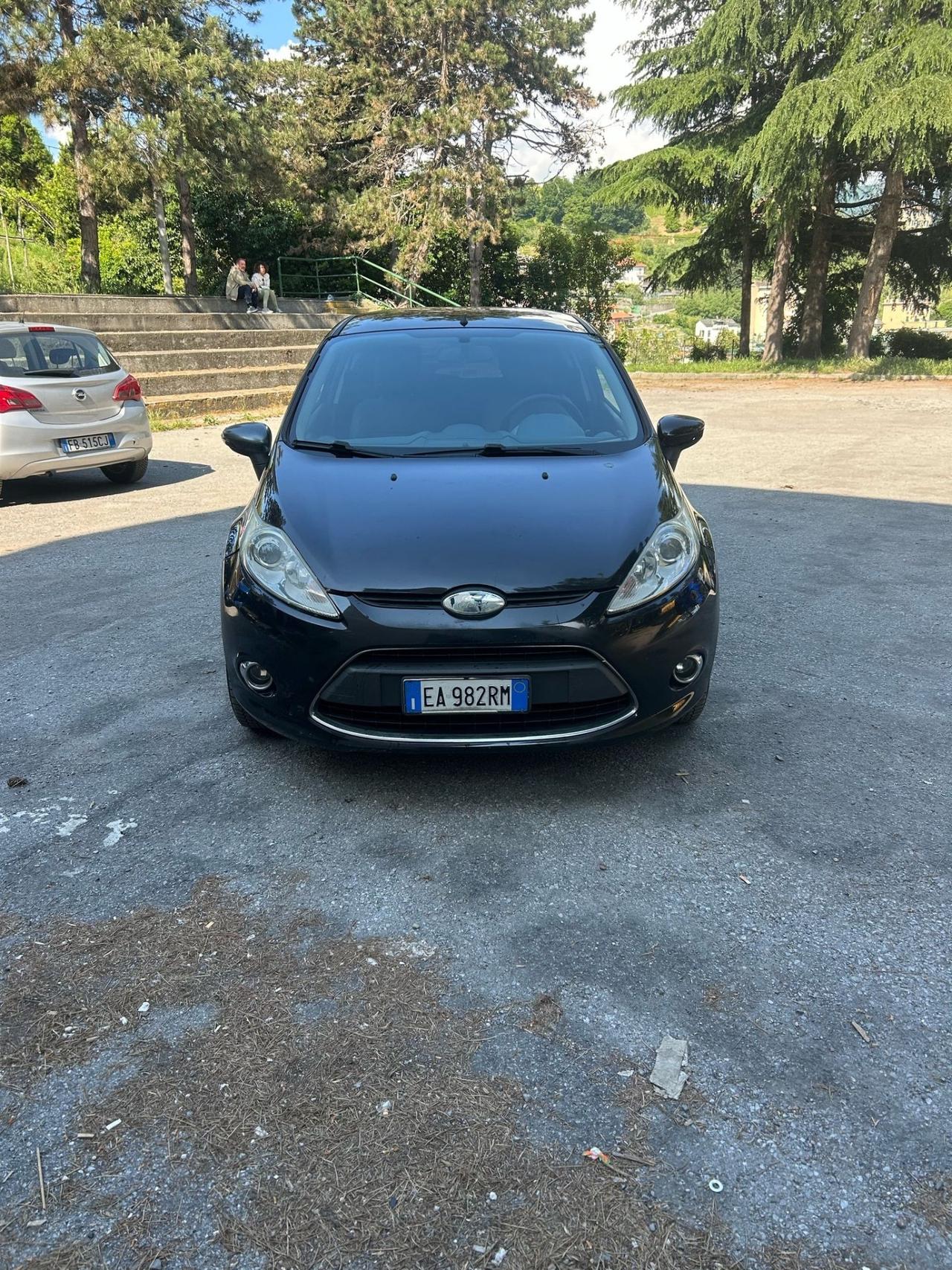 Ford Fiesta 1.4 3 porte Bz.- GPL Titanium
