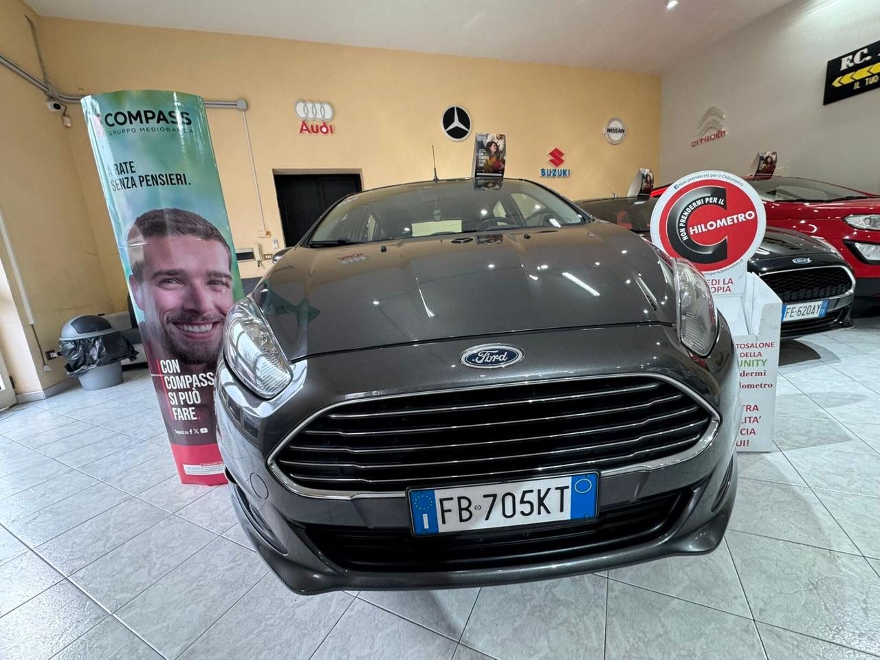 Ford Fiesta 1.4 3 porte Bz.- GPL Black & White Edition