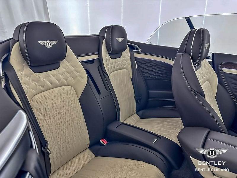 Bentley Continental Continental GTC V8 Hybrid Azure 26MY - Bentley Milano