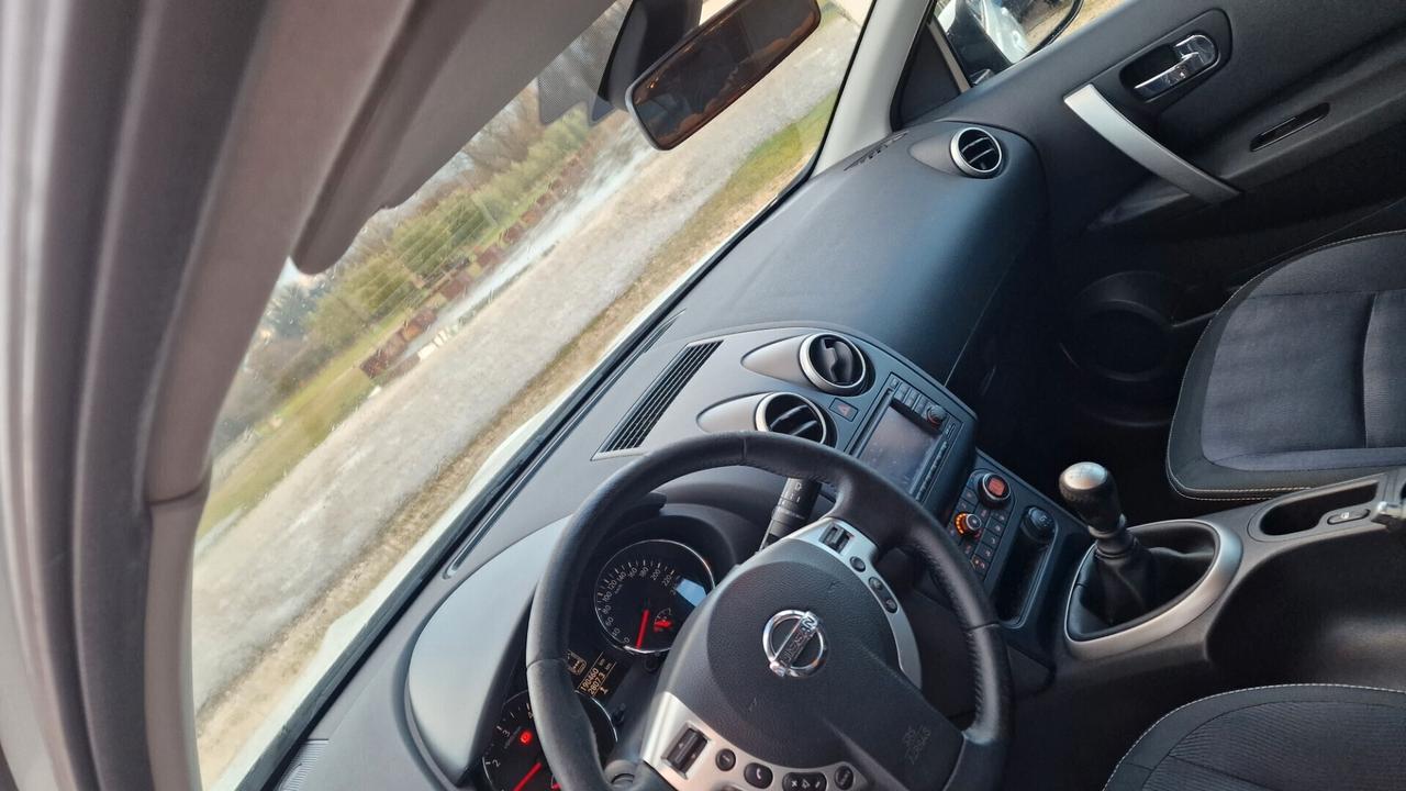 Nissan Qashqai 1.5 dCi DPF Tekna "perfetta in tutto"