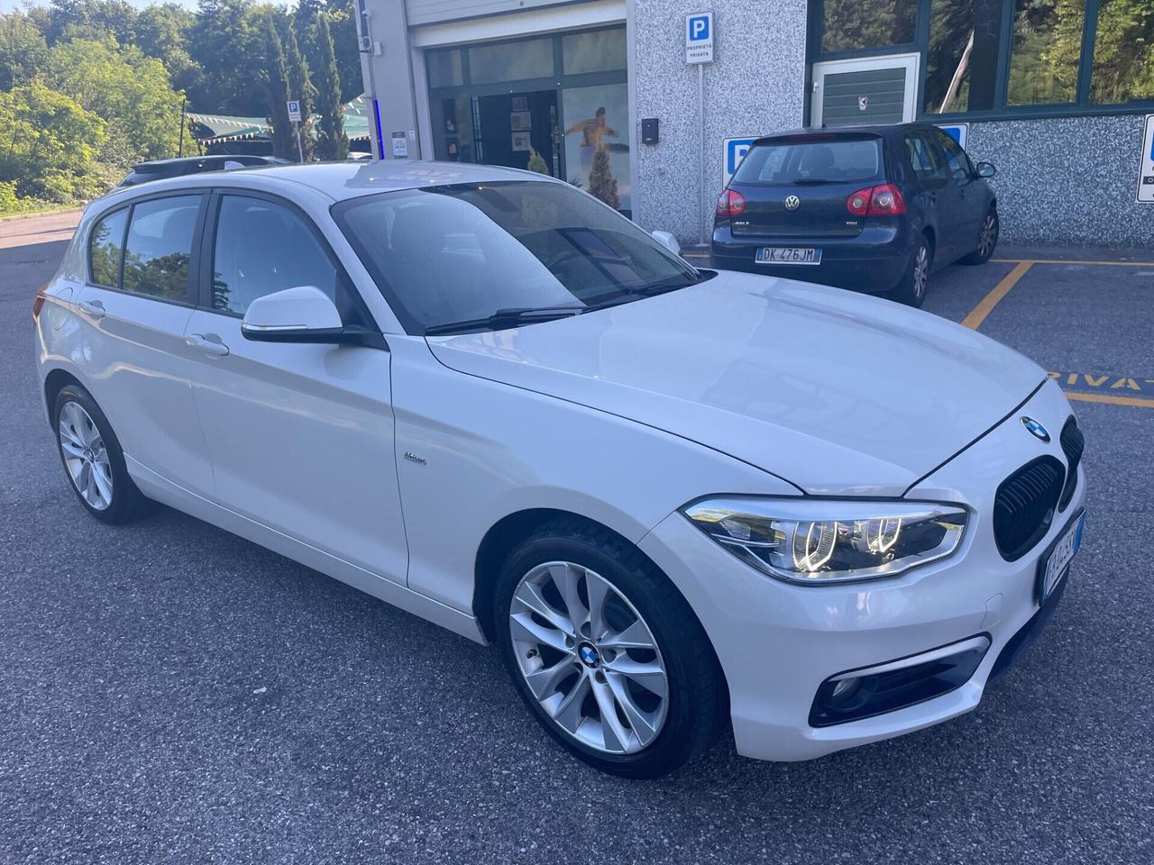 Bmw 116 116d 5p. Urban life*Automatik*Neopatentati*Cerchi*Navi*