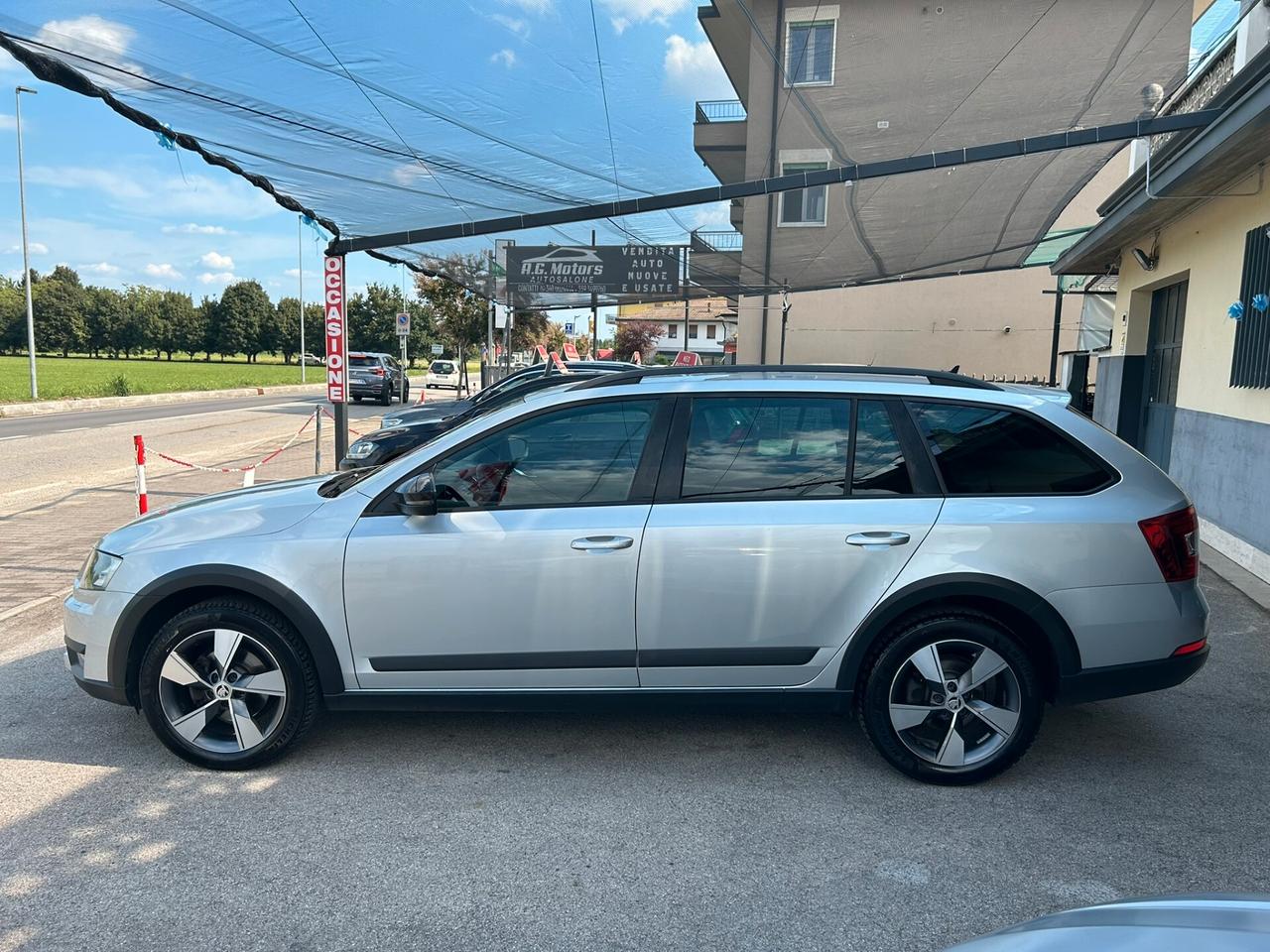 SKODA OCTAVIA WAGON 2.0 TDI 150CV Scout 4x4