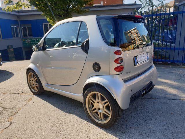 SMART ForTwo 700 coupé Brabus (55 kW)