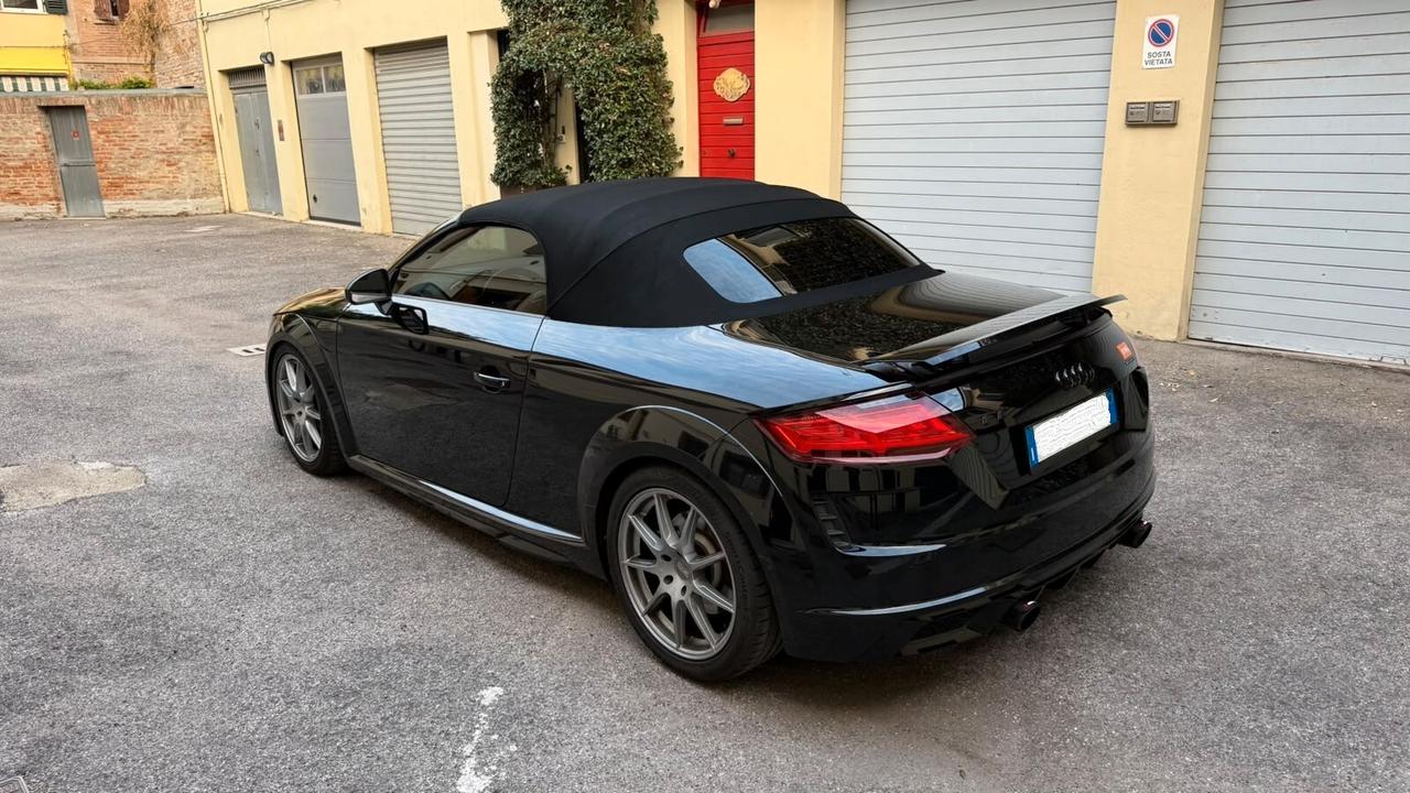 Audi TT Roadster 45 TFSI quattro S tronic