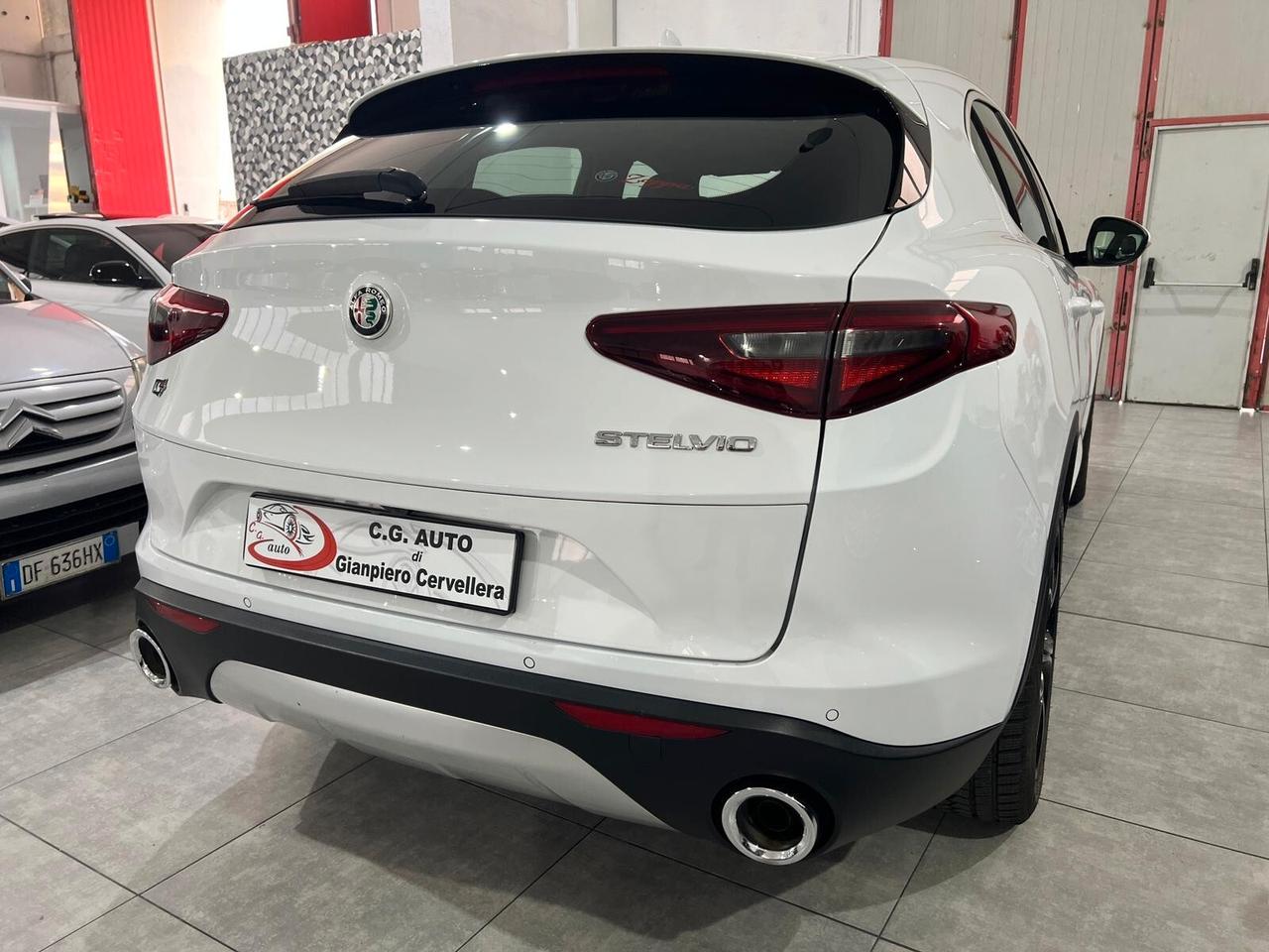 Alfa Romeo Stelvio 2.2 210 CV AT8 Q4 Veloce 2019