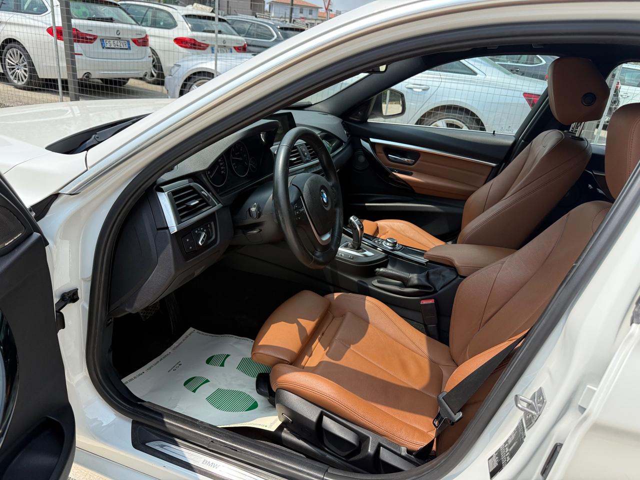 Bmw 320 320d Touring Sport Navi+Led+Pelle