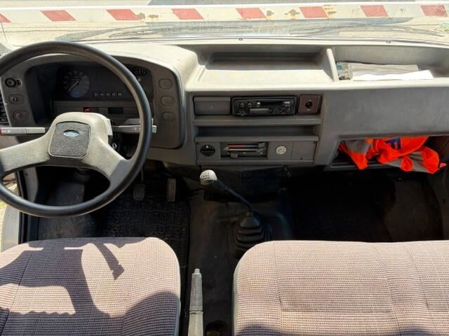 Ford Transit 2.5 Diesel MANUALE