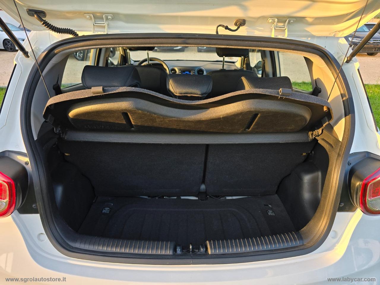 HYUNDAI i10 1.0 MPI Prime