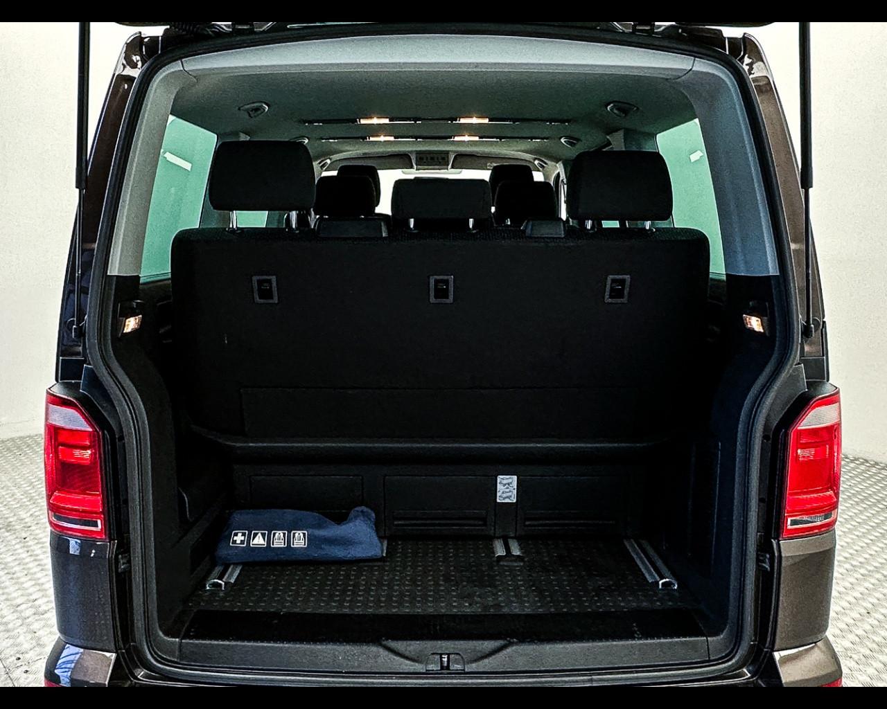 VOLKSWAGEN Multivan 6ª '15-'24 - Multivan 2.0 TDI 150CV 4Motion Comfort