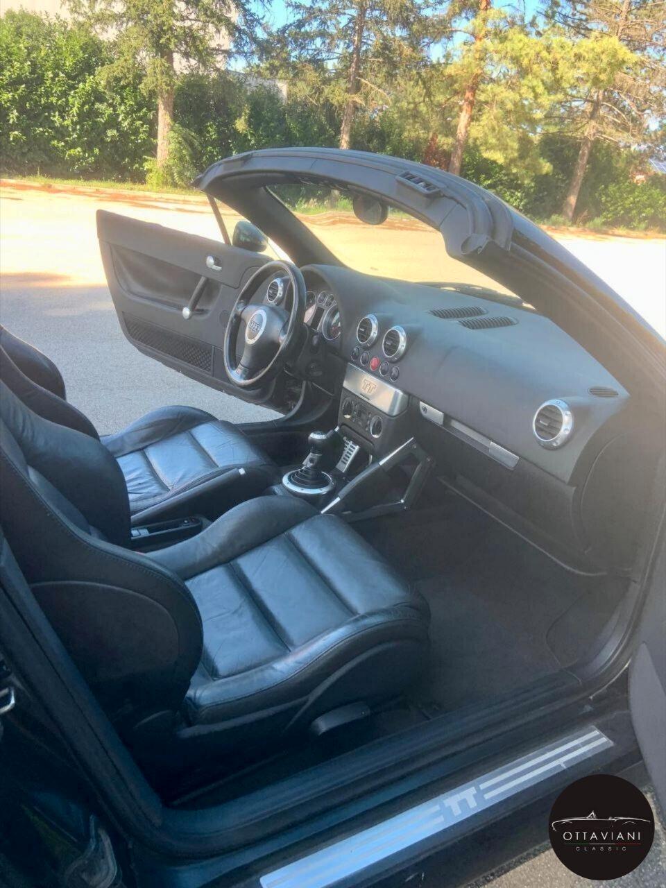 Audi TT cabriolet del 2002