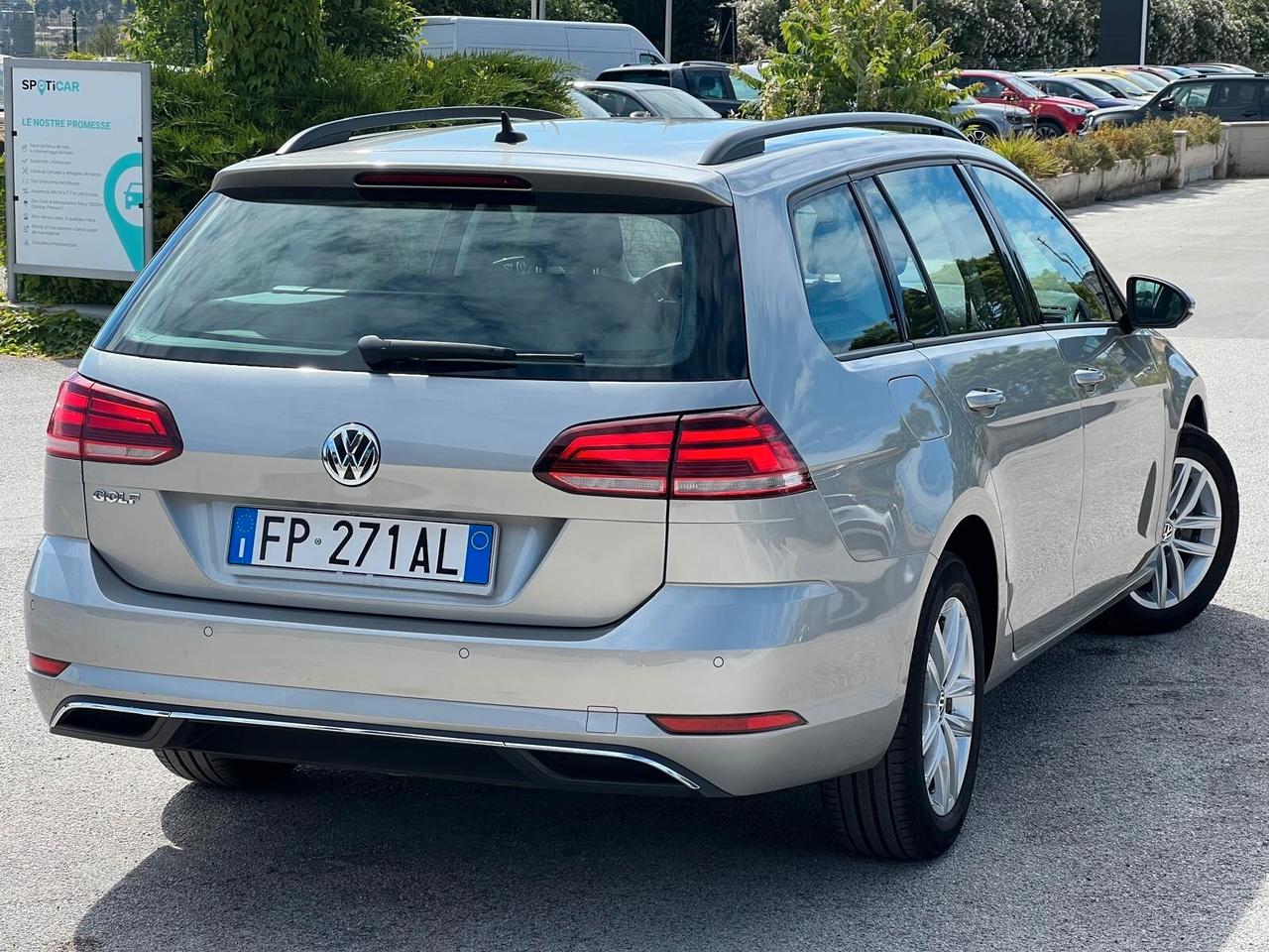 Volkswagen Golf Variant 1.6 TDI 115 CV DSG Executive BlueMotion Tech.