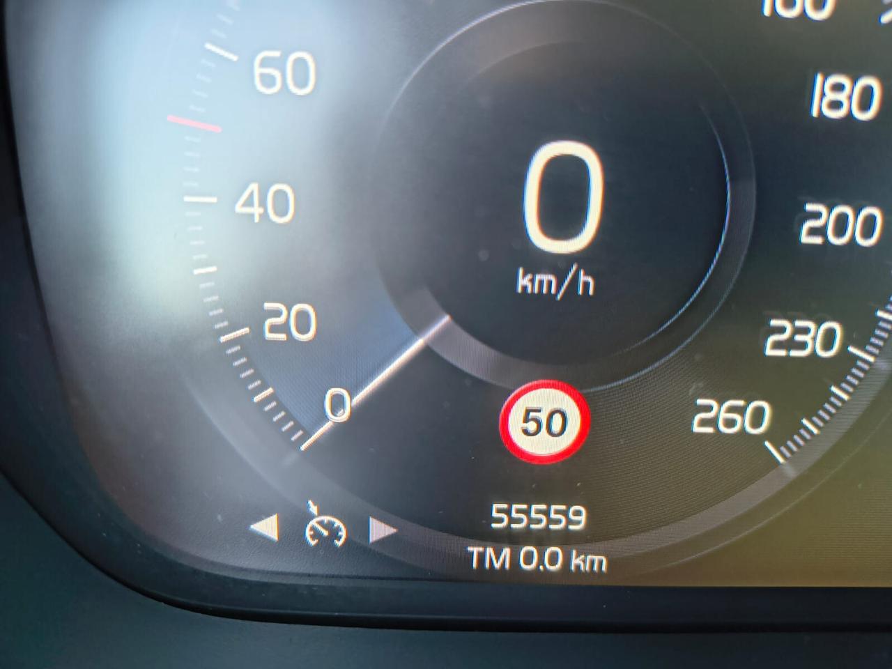 Volvo XC40 1.5 T5 Recharge Plug-in Hybrid automatico