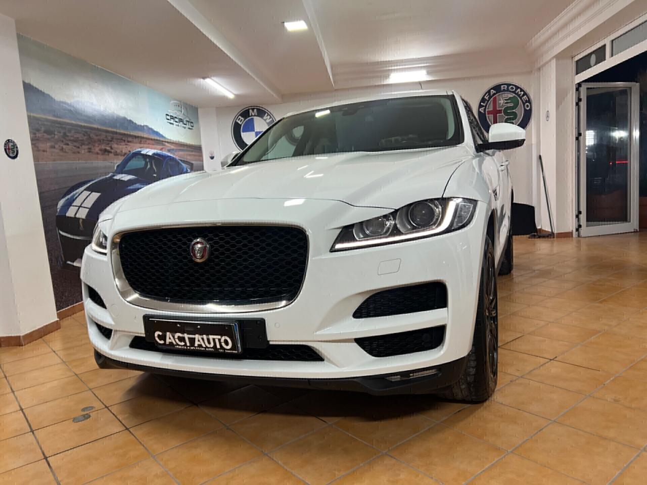 Jaguar F-Pace 2.0 D 180 CV