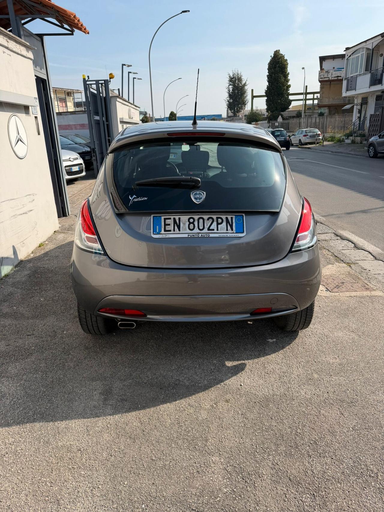 Ypsilon III 2012 1.3 mjt Gold s