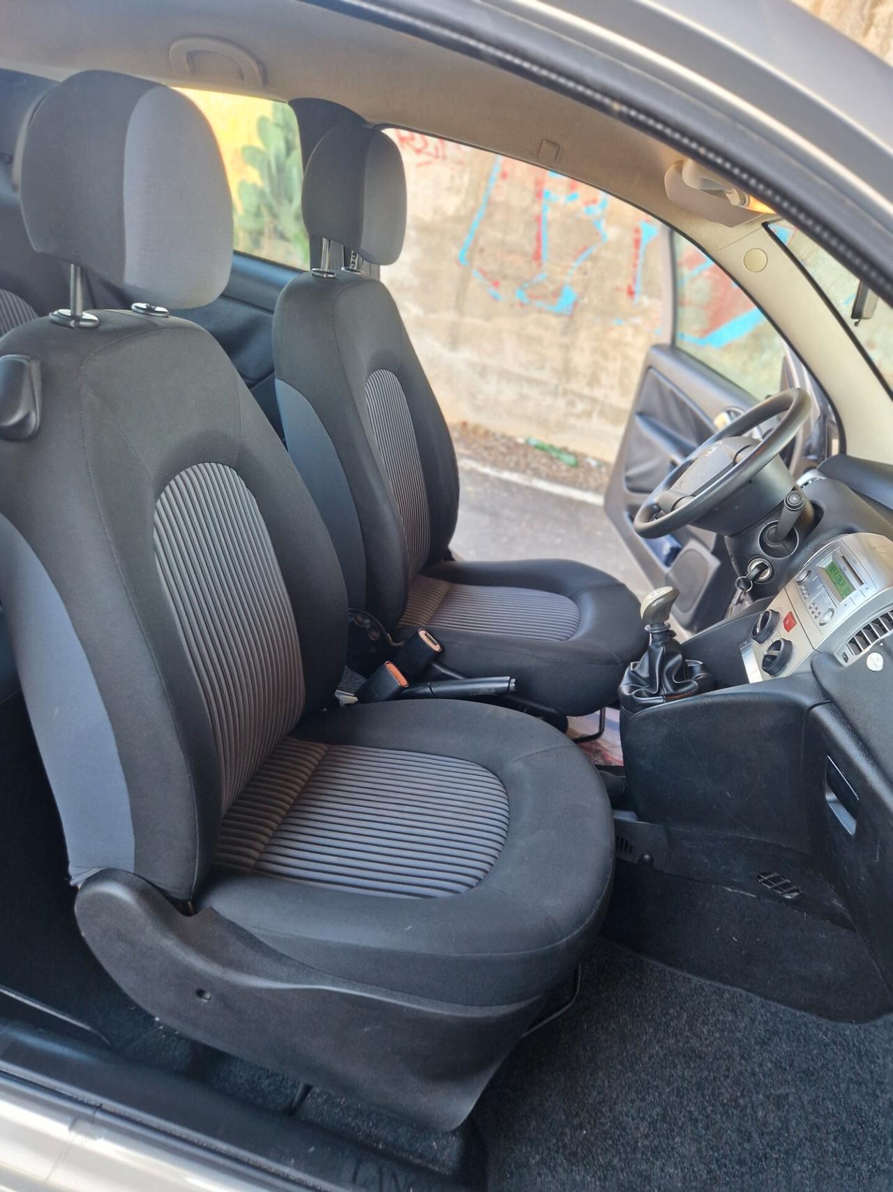 Lancia Ypsilon 1.2 Argento