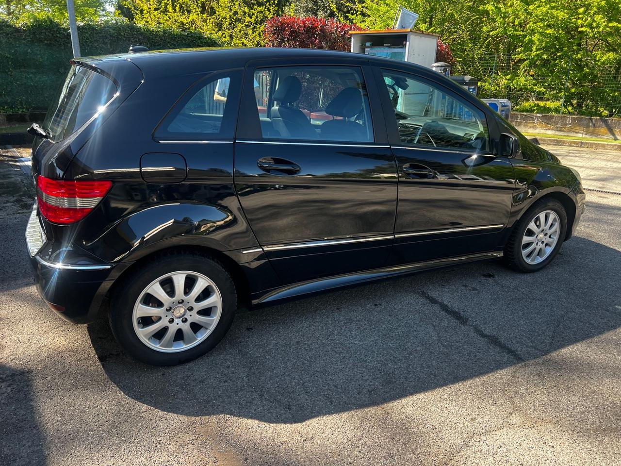 Mercedes-benz B 200 CDI Premium