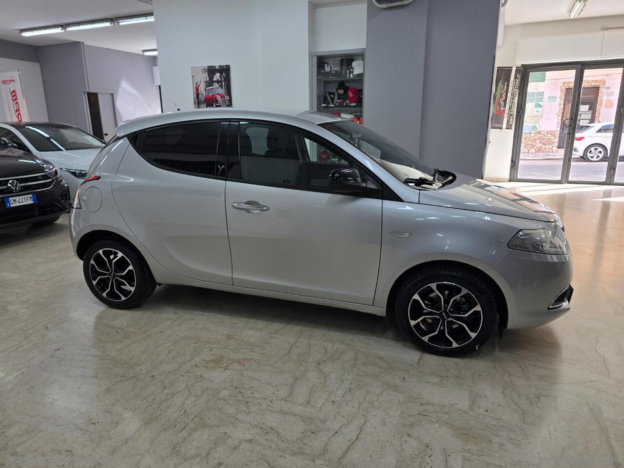 LANCIA Ypsilon 1.3 MJT 95 CV 5p. S&S Gold