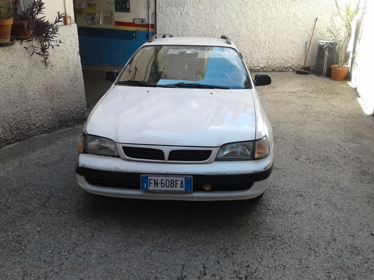 Toyota Carina E 1.6 16V cat Station Wagon GLi con Gpl