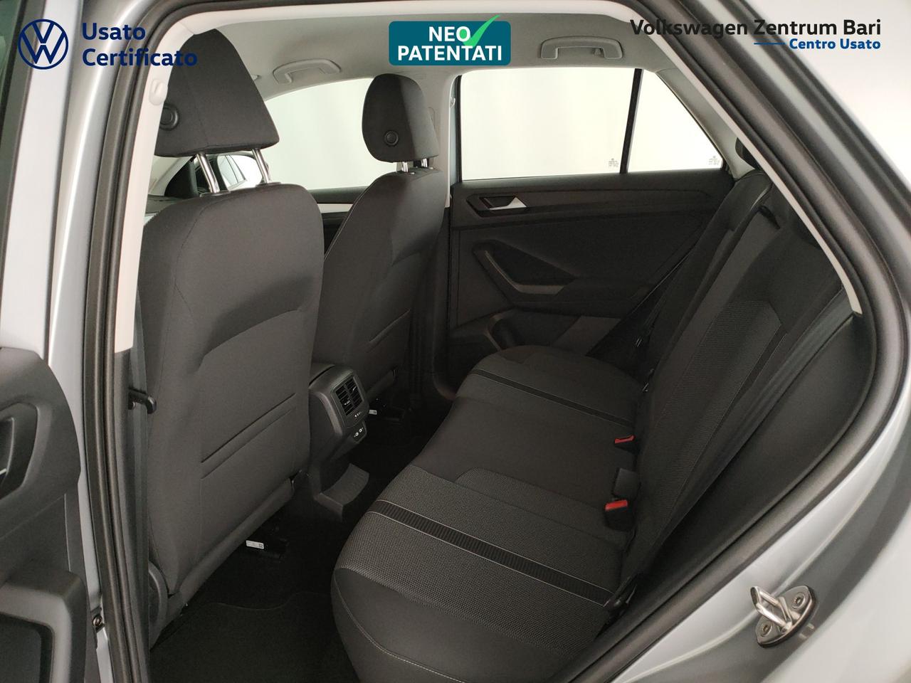 Volkswagen T-Roc 1.0 tsi life 110cv